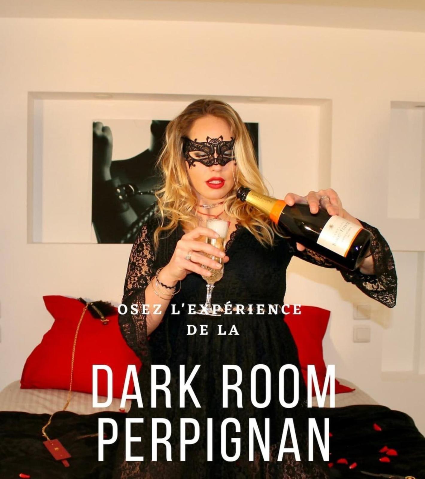 Dark Room Perpignan Aux 50 Nuances Jacuzzi Prive Villeneuve-de-la-Raho Eksteriør billede